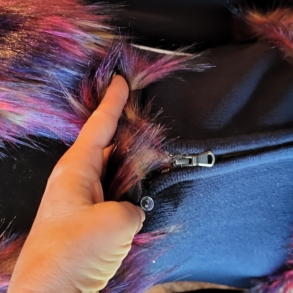 Jacket - Picture 8 of 8